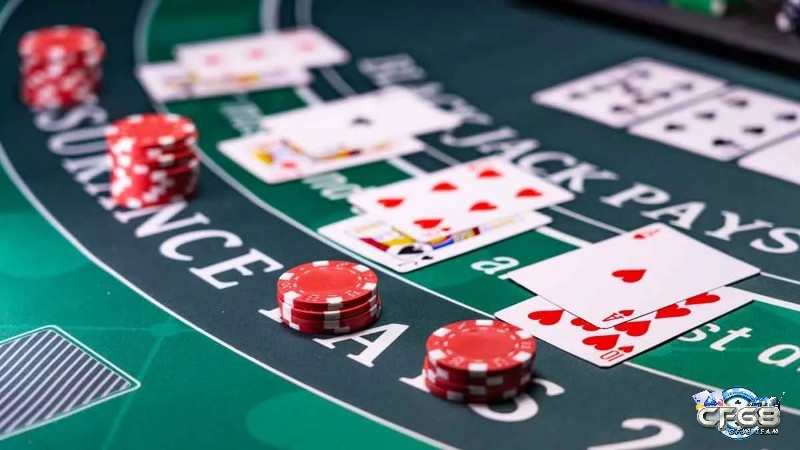 Bí quyết chơi blackjack cơ bản người chơi cần biết là luật chơi đúng và quy tắc tính điểm