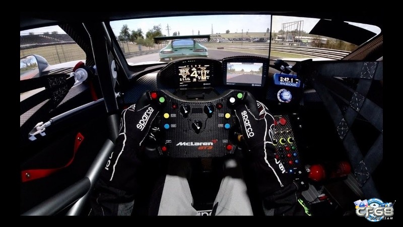 Thiết kế mô phỏng của game Assetto Corsa lấy kỹ năng làm trung tâm thay vì phô bày nội dung phụ