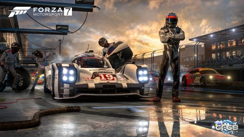 Forza Motorsport 7 phù hợp cho người thích cảm giác đua trường đua chuẩn mực và hệ xe cực kỳ phong phú